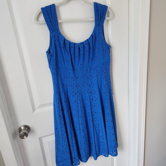 London Style Women's Sleeveless Blue Eyelet Dress Size Large - Picture 2 of 7